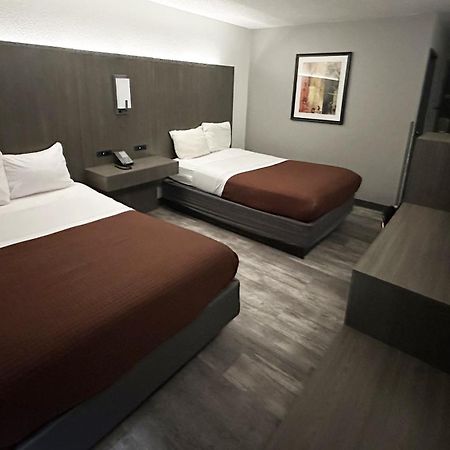 Magnuson Hotel Fort Wayne North - Coliseum Ngoại thất bức ảnh