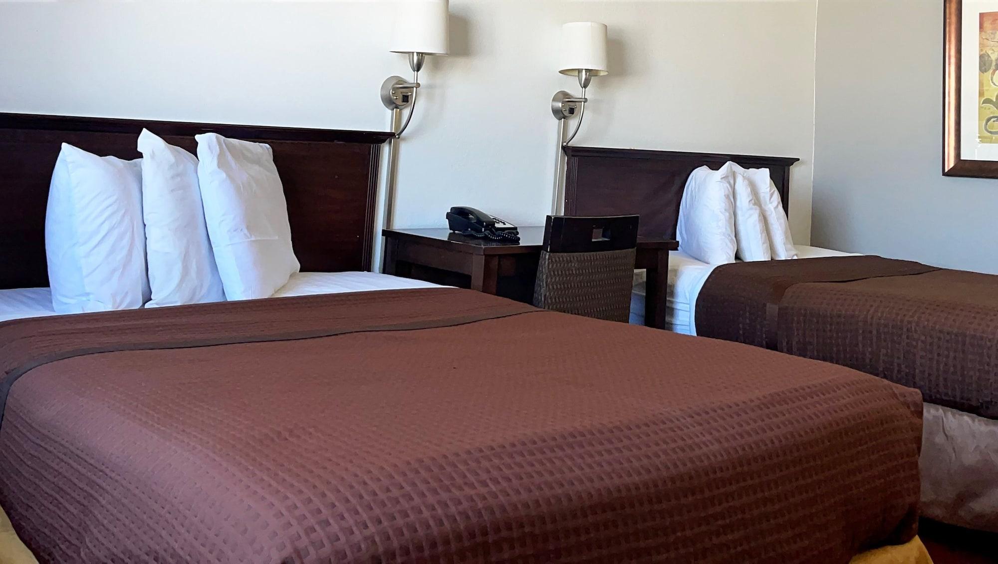 Magnuson Hotel Fort Wayne North - Coliseum Ngoại thất bức ảnh