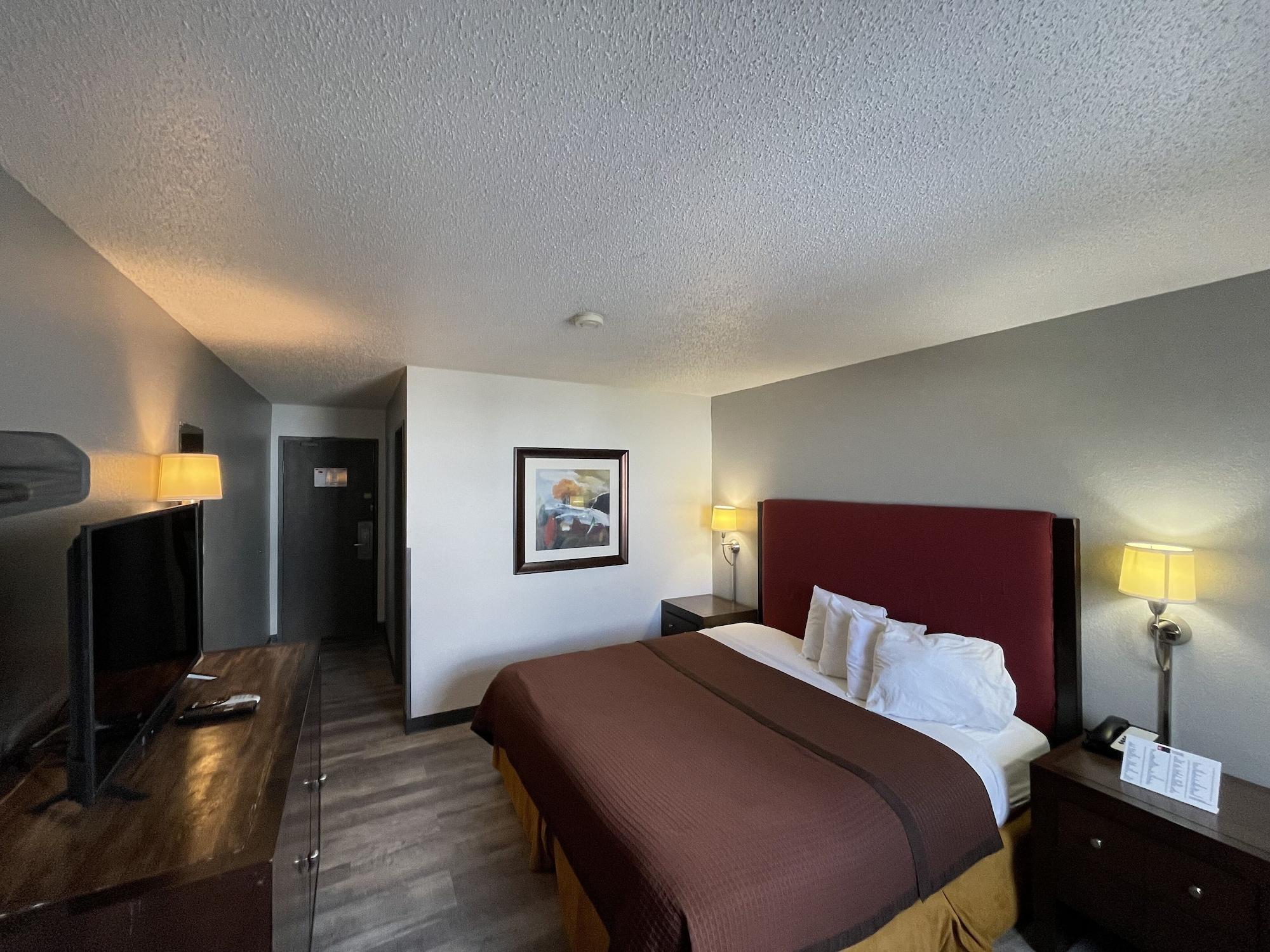 Magnuson Hotel Fort Wayne North - Coliseum Ngoại thất bức ảnh