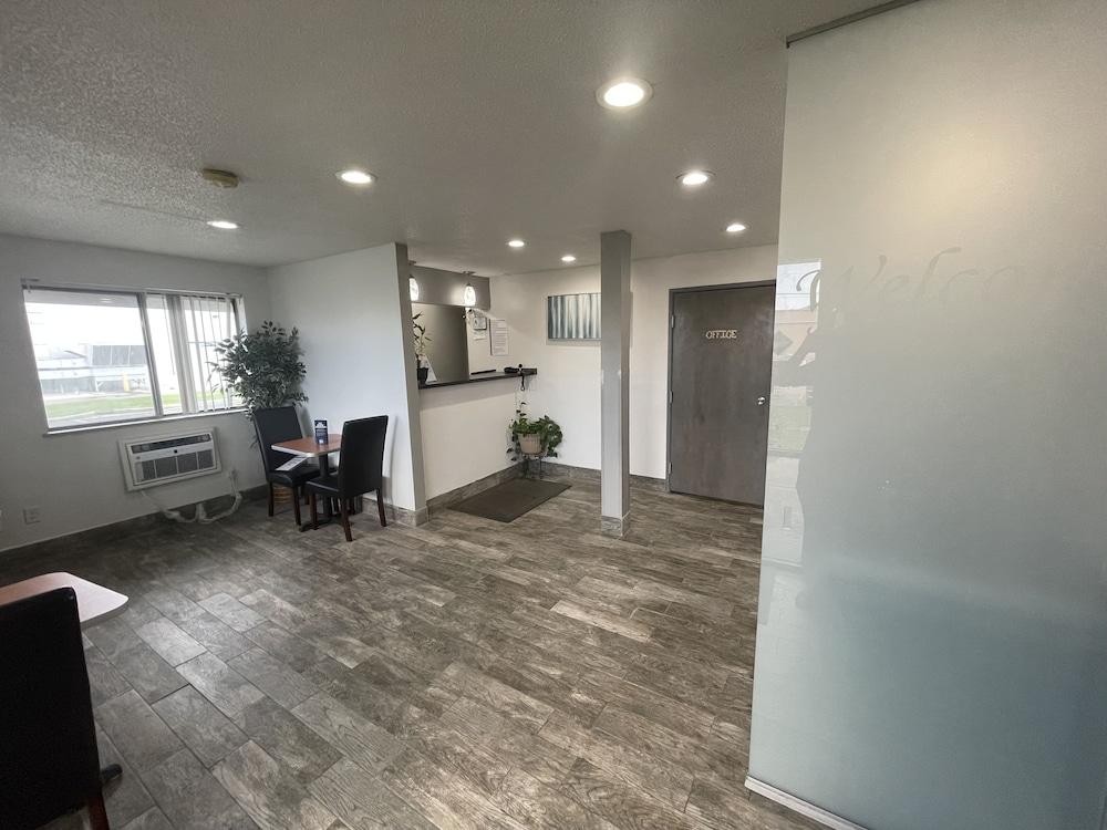Magnuson Hotel Fort Wayne North - Coliseum Ngoại thất bức ảnh