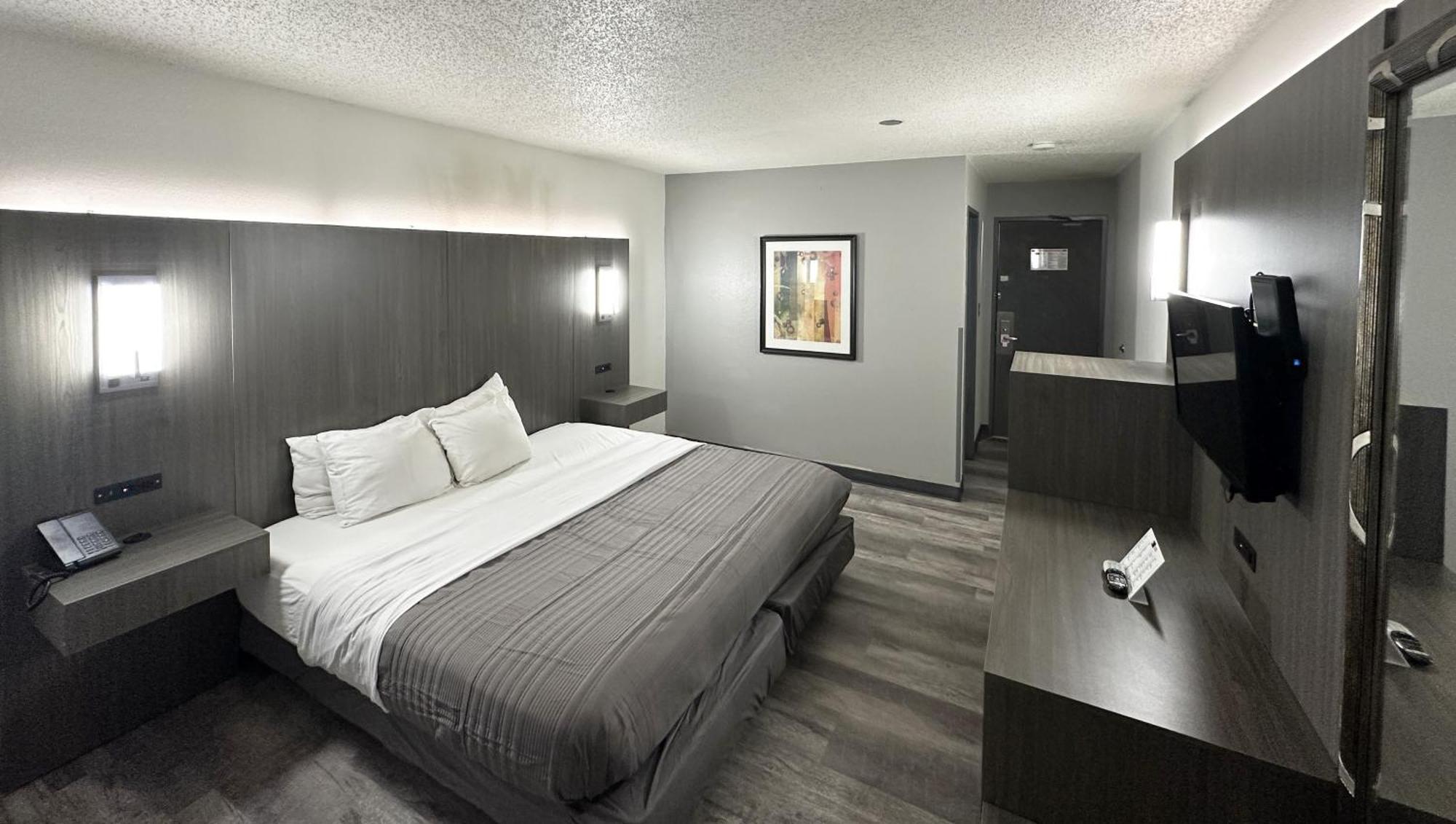 Magnuson Hotel Fort Wayne North - Coliseum Ngoại thất bức ảnh