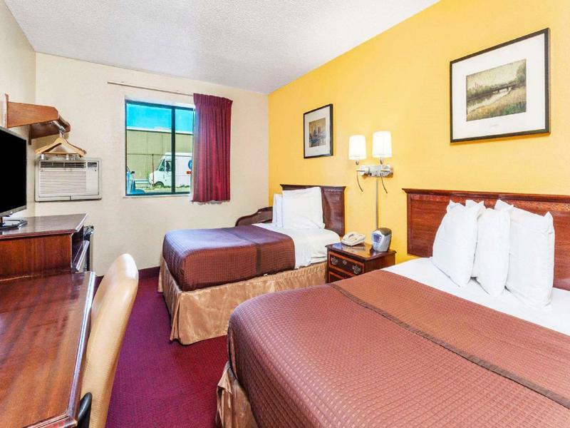Magnuson Hotel Fort Wayne North - Coliseum Ngoại thất bức ảnh