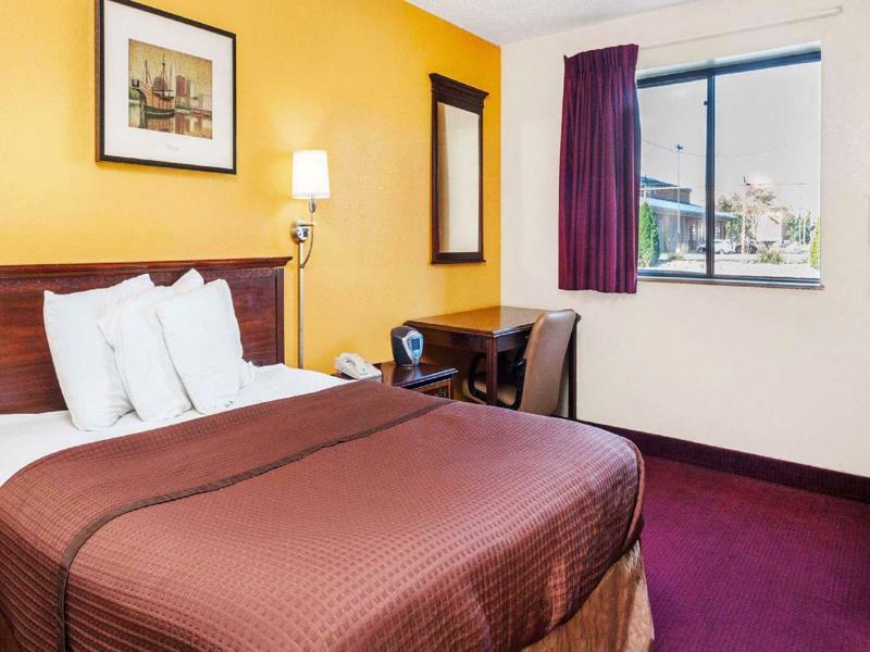 Magnuson Hotel Fort Wayne North - Coliseum Ngoại thất bức ảnh